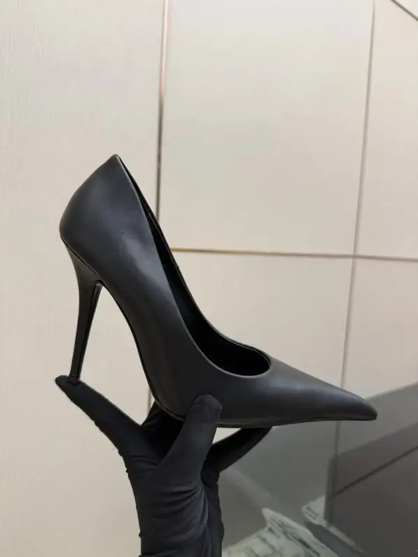 Saint Laurent Туфли лодочки на высоком каблуке — Фото 5