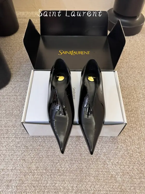 Saint Laurent Shoes Mary-Jane from sharp the toe — Photo 2