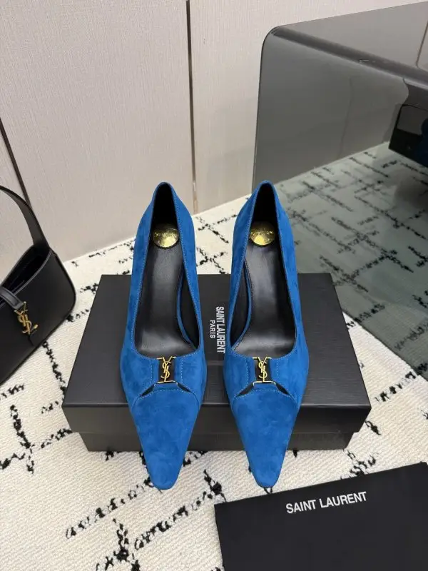 Saint Laurent — Туфли на высоком каблуке с острым носком