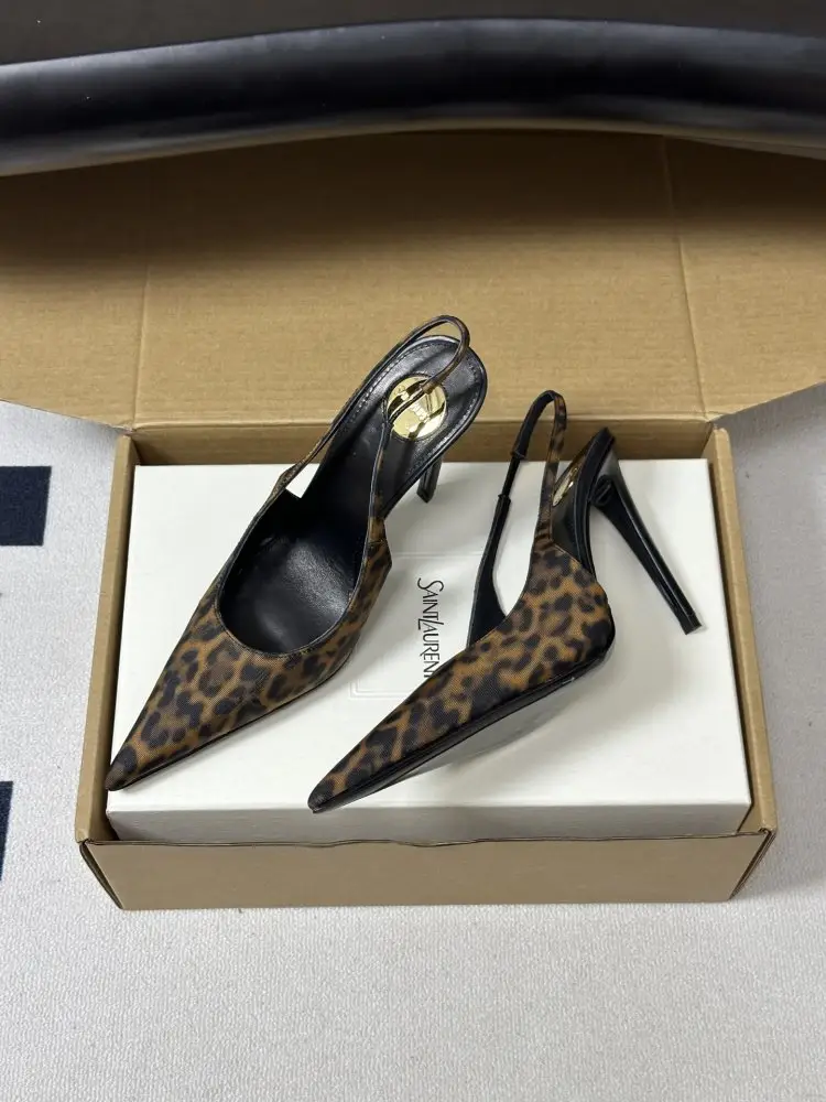 Saint Laurent Туфлі жіночі — Фото 4