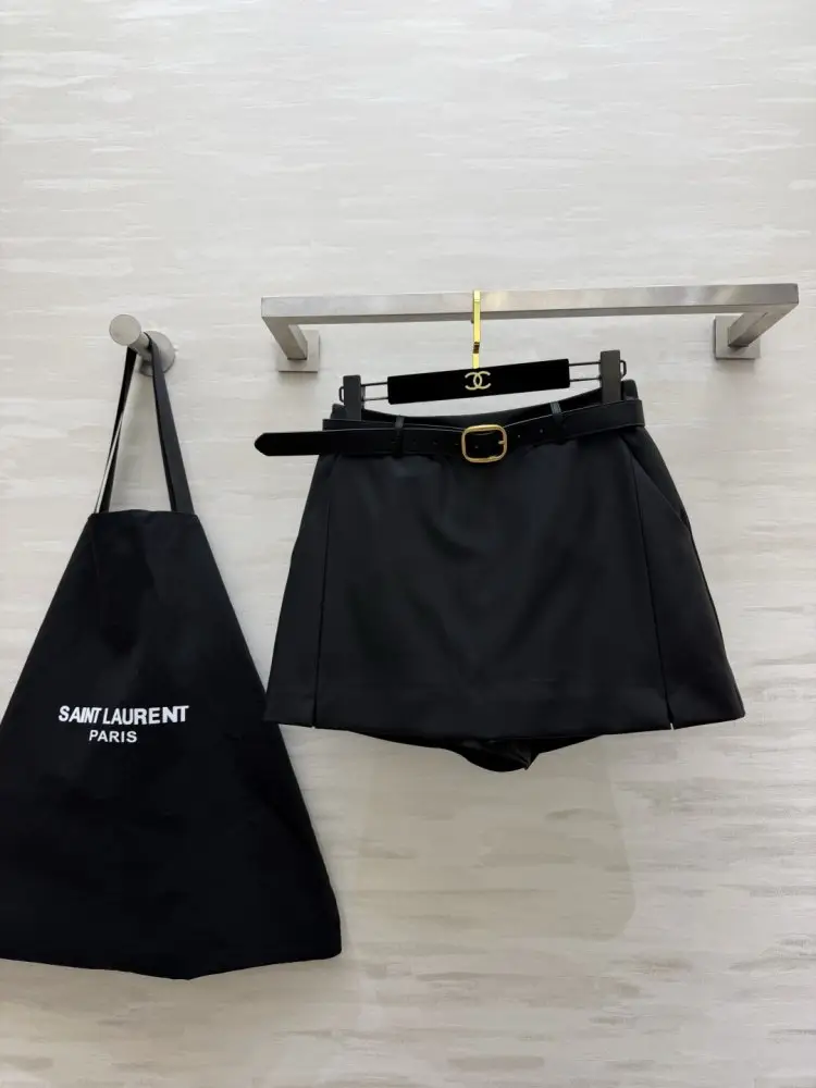 Saint Laurent — Shorts women's