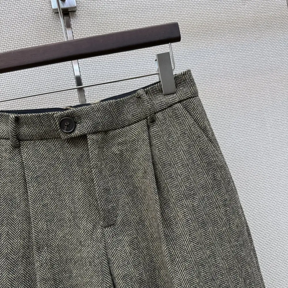 Saint Laurent Шорти жіночі — Фото 4