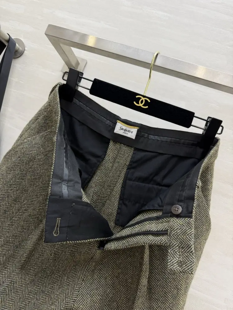 Saint Laurent Шорты женские — Фото 5