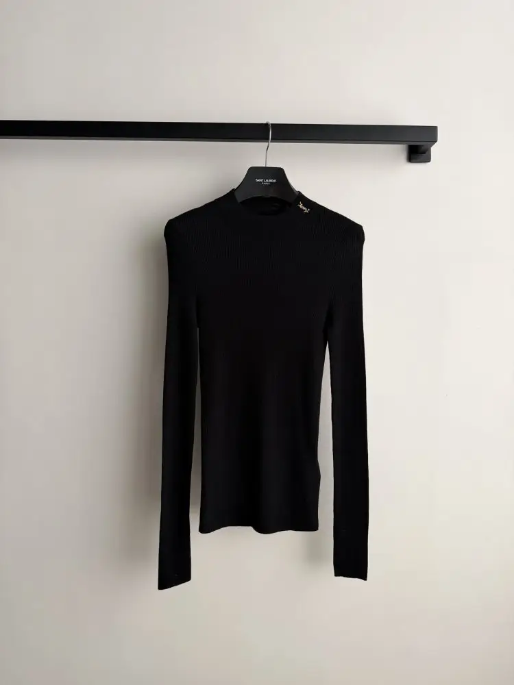 Saint Laurent — Шовкова водолазка, базовий шар