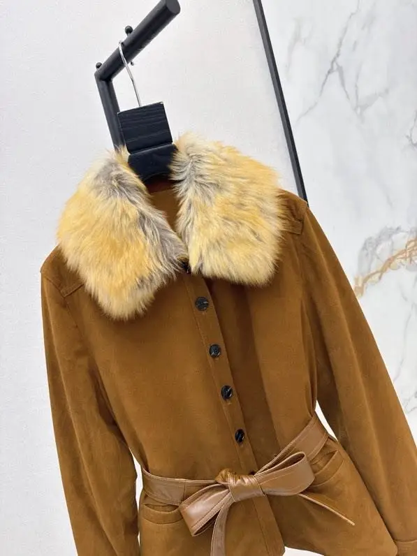 Saint Laurent Замшевое пальто с воротником из лисьего меха — Фото 2