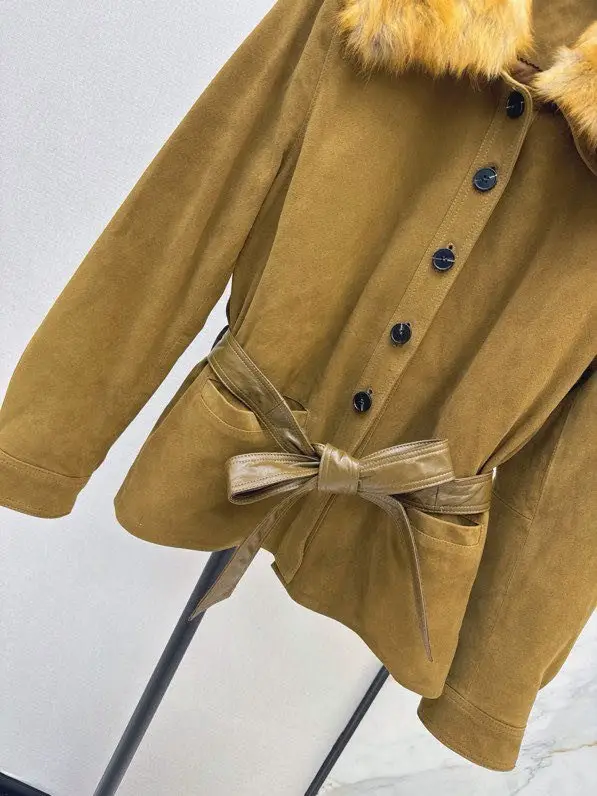Saint Laurent Замшевое пальто с воротником из лисьего меха — Фото 4
