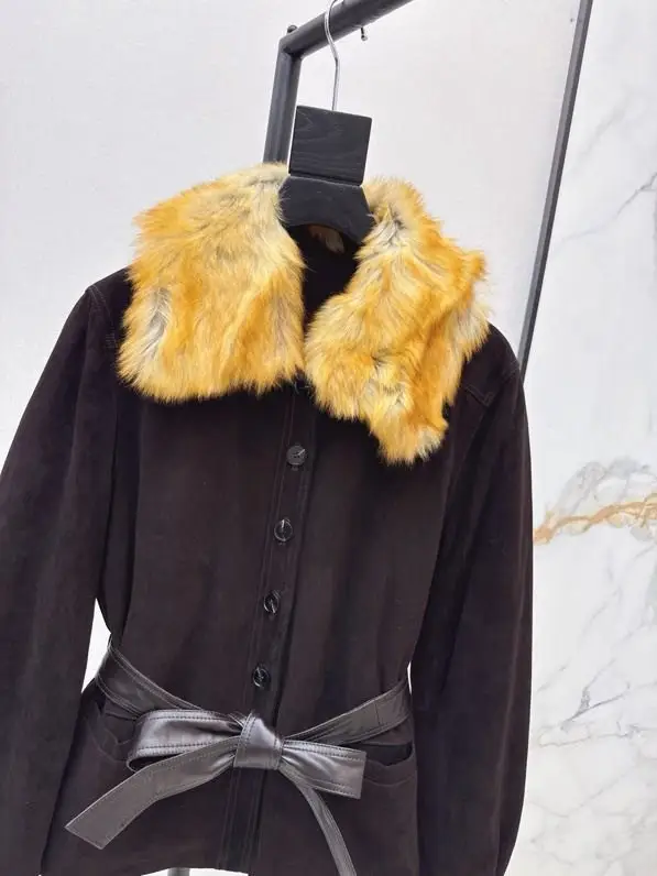 Saint Laurent Замшевое пальто с воротником из лисьего меха — Фото 5