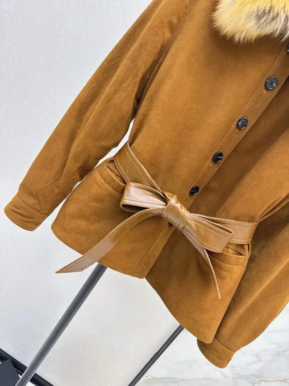 Saint Laurent Замшевое пальто с воротником из лисьего меха — Фото 5