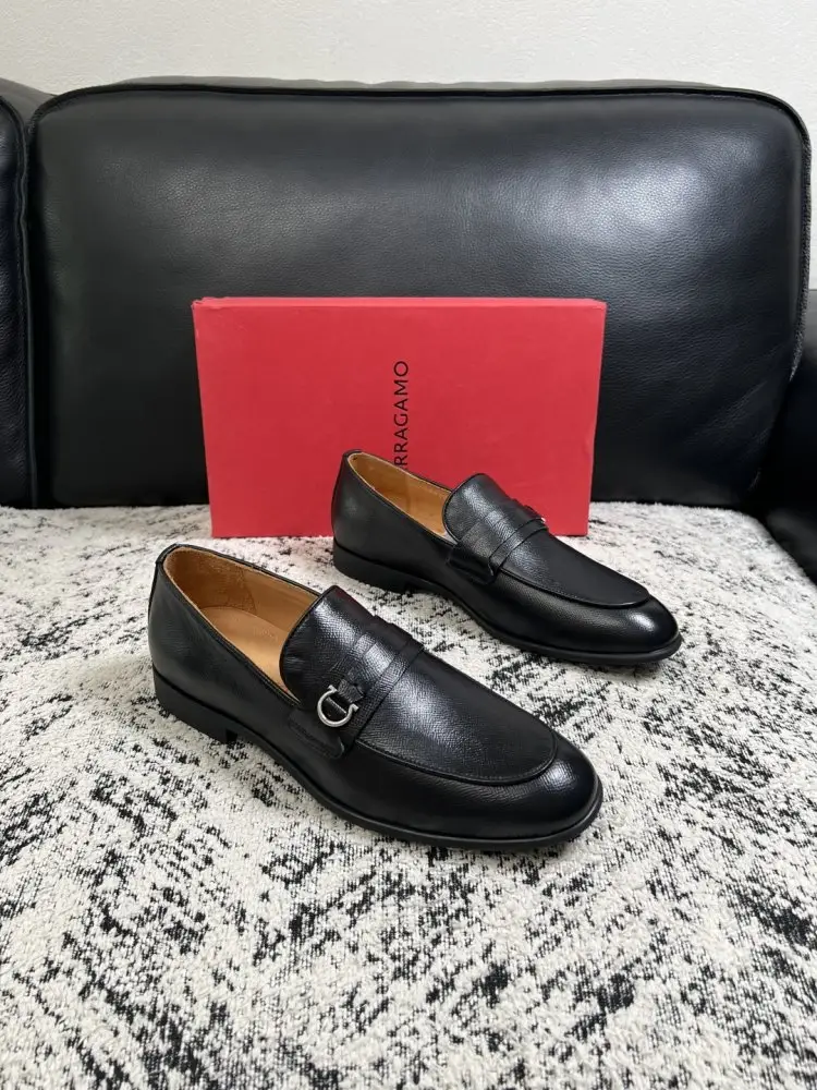Salvatore Ferragamo — Туфлі лоферы чоловічі