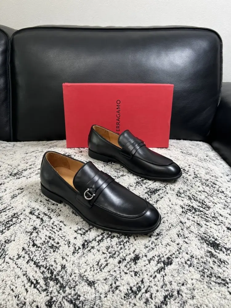 Salvatore Ferragamo — Туфлі лоферы чоловічі