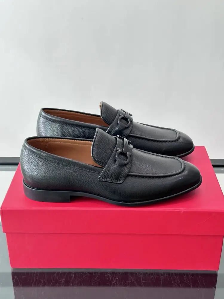 Salvatore Ferragamo — Туфлі лоферы чоловічі