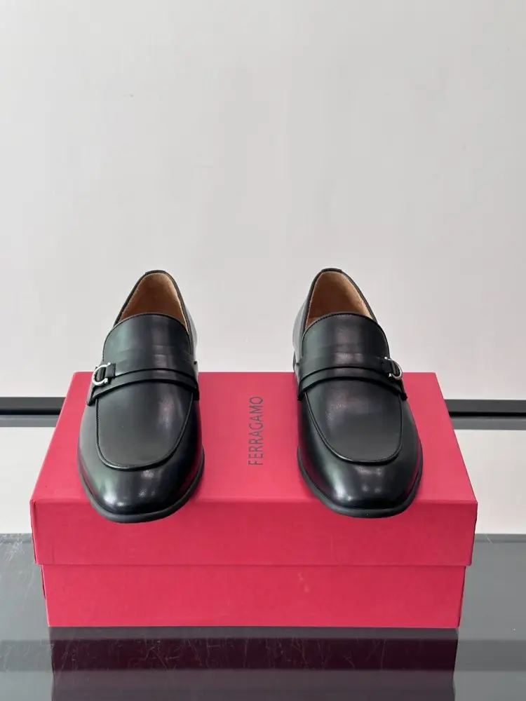Salvatore Ferragamo Туфлі лоферы чоловічі — Фото 2