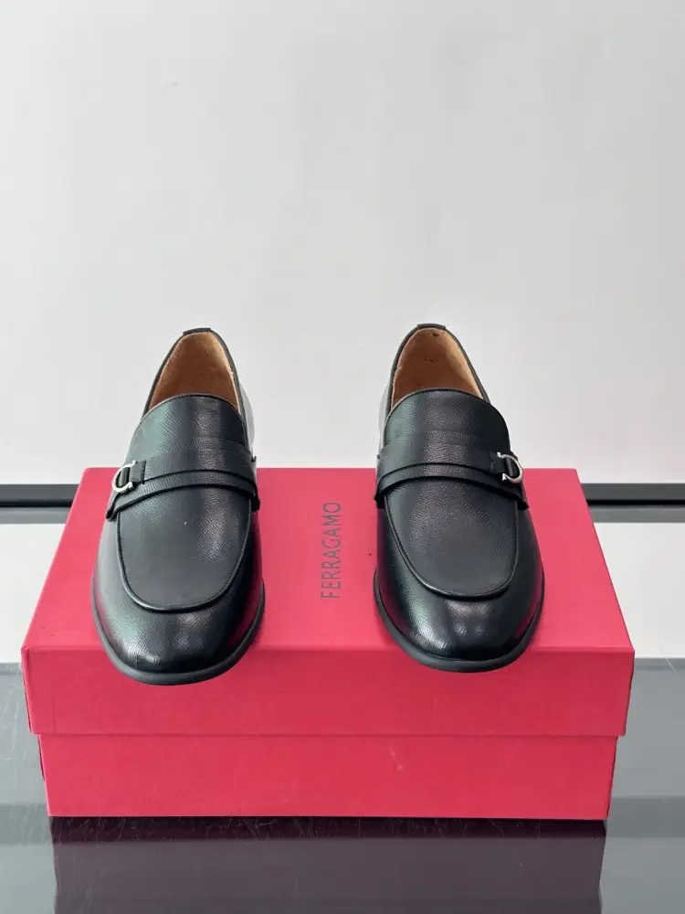 Salvatore Ferragamo Туфлі лоферы чоловічі — Фото 2