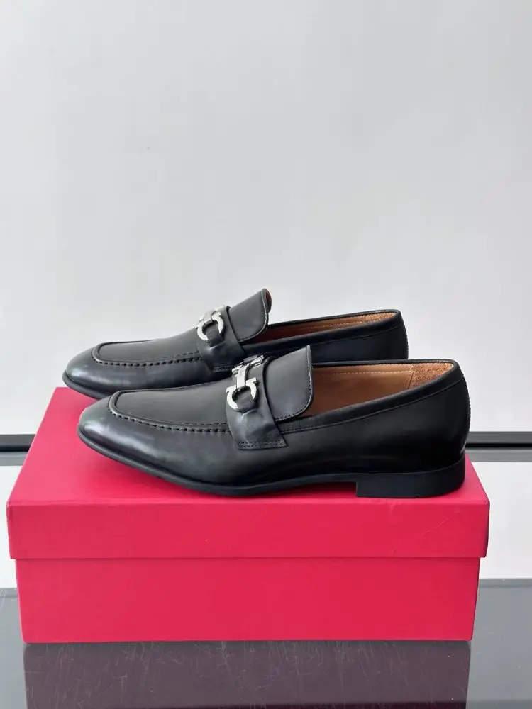 Salvatore Ferragamo Туфлі лоферы чоловічі — Фото 3