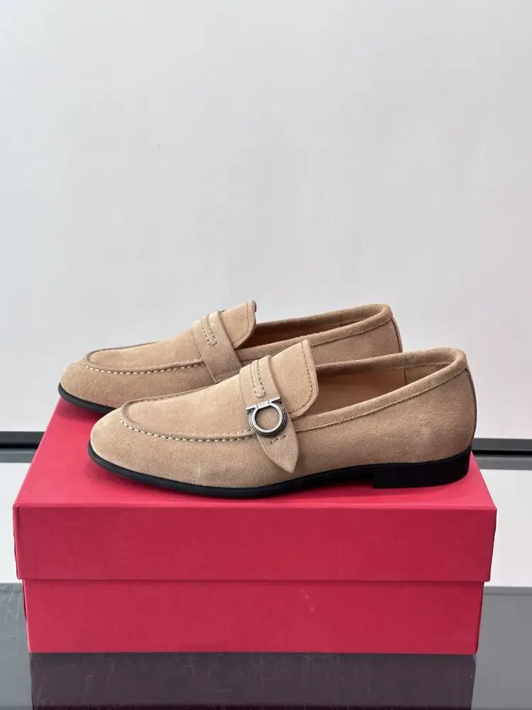Salvatore Ferragamo Туфлі лоферы чоловічі — Фото 3