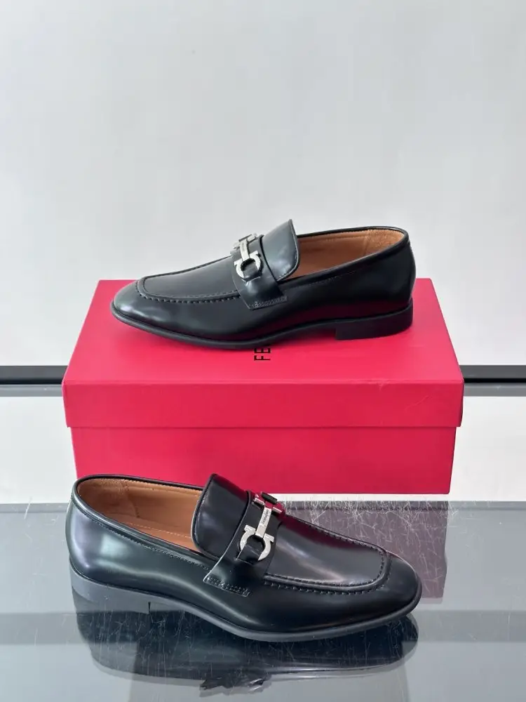 Salvatore Ferragamo Shoes лоферы men's — Photo 4