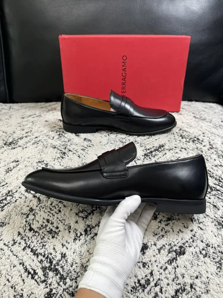 Salvatore Ferragamo Туфли лоферы мужские — Фото 5