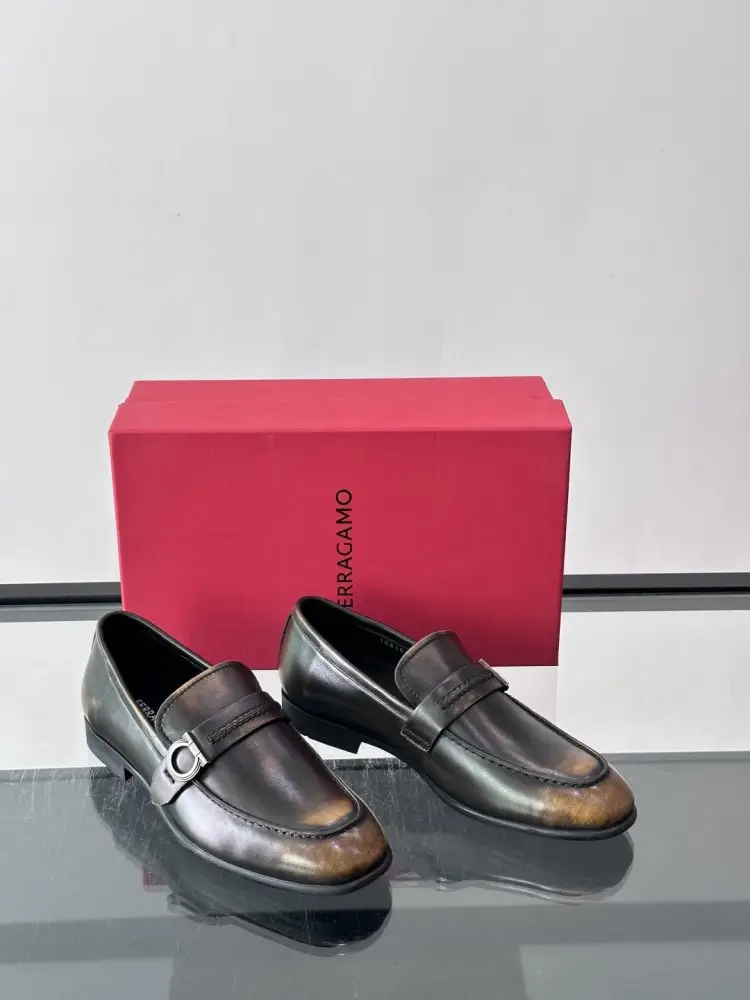 Salvatore Ferragamo Туфли лоферы мужские — Фото 5