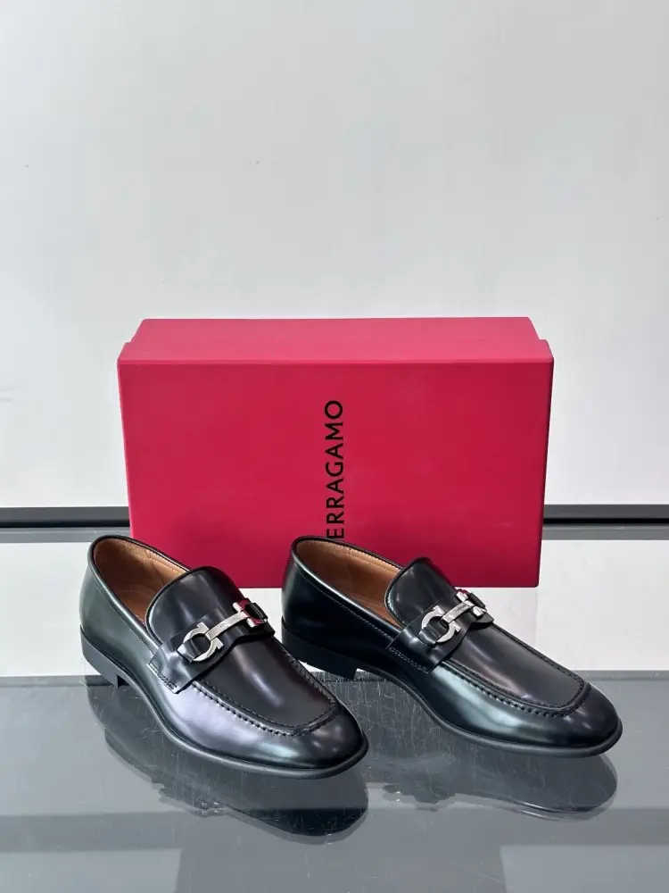 Salvatore Ferragamo Shoes лоферы men's — Photo 5