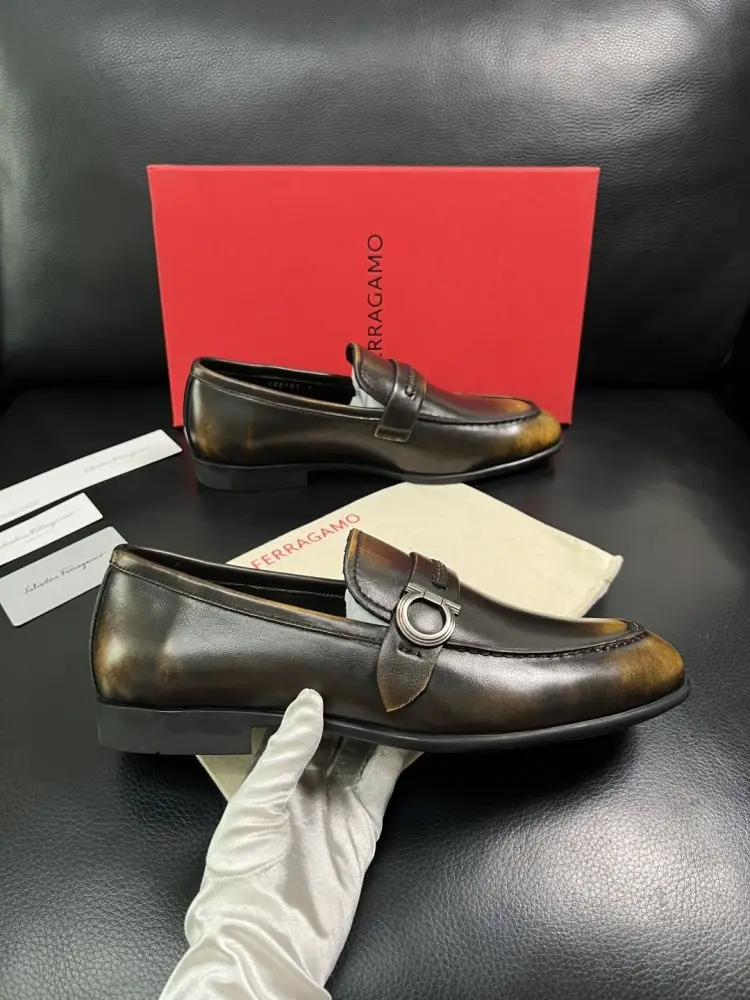 Salvatore Ferragamo Shoes men's — Photo 4