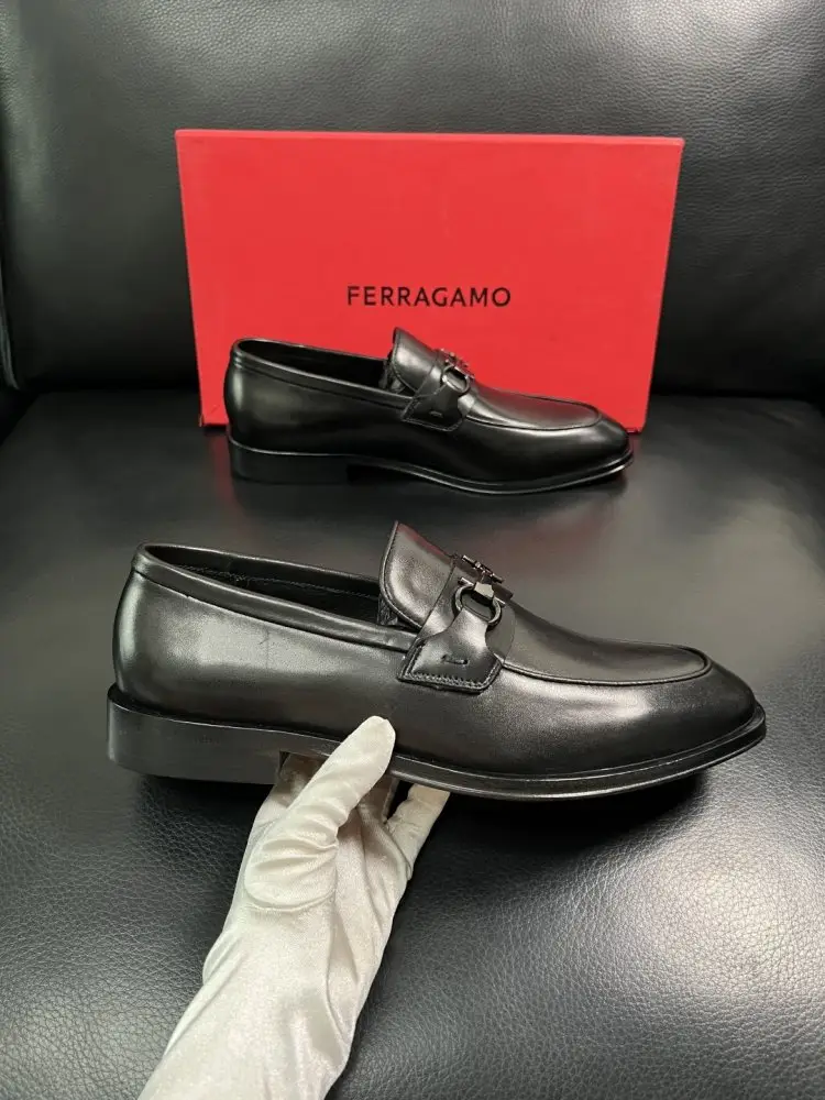 Salvatore Ferragamo Shoes men's — Photo 4