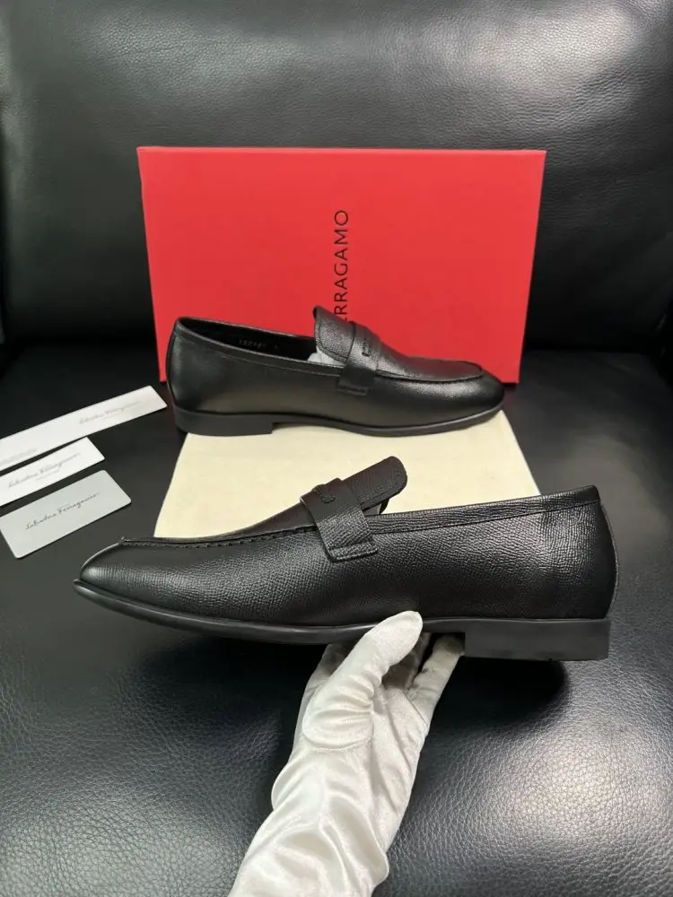 Salvatore Ferragamo Shoes men's — Photo 5
