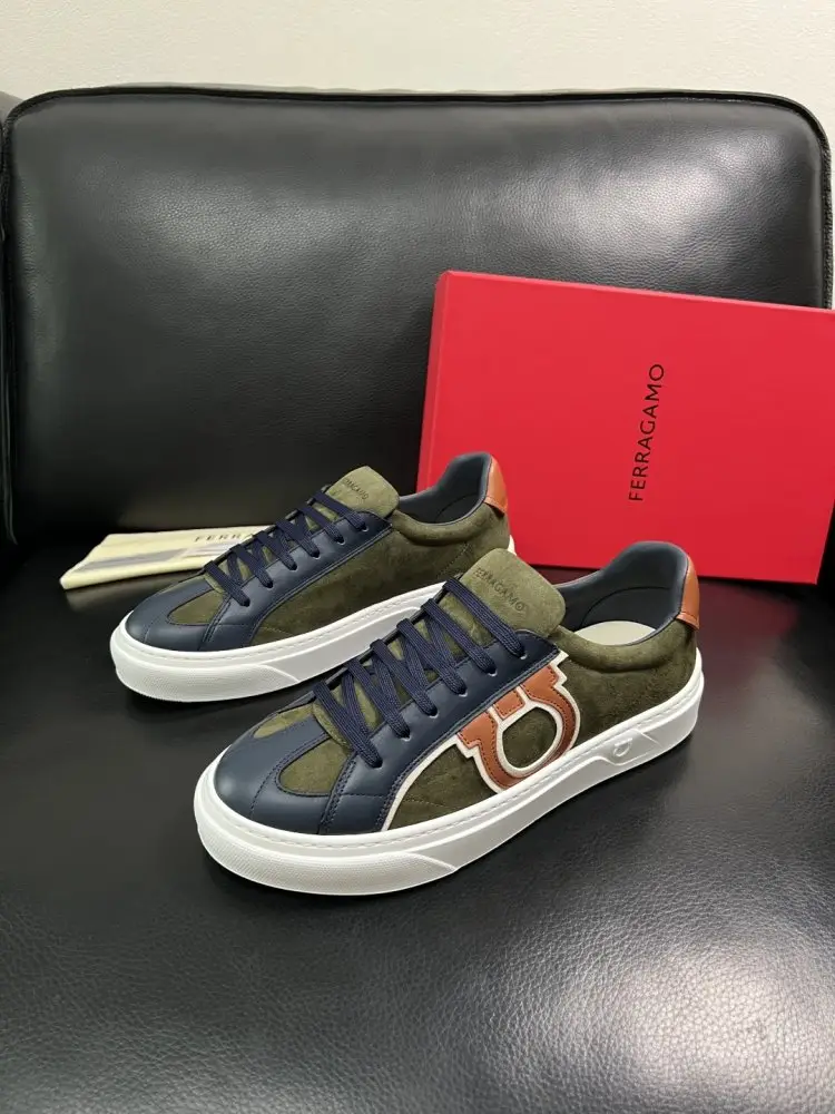 Salvatore Ferragamo Кроссовки мужские — Фото 2