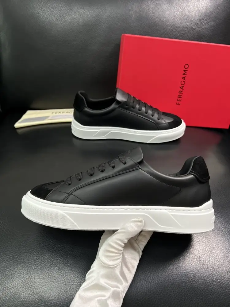 Salvatore Ferragamo Кроссовки мужские — Фото 5