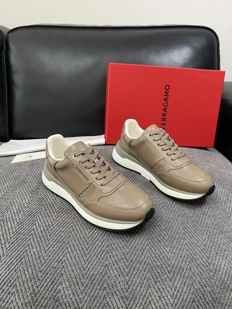 Salvatore Ferragamo — Кросівки