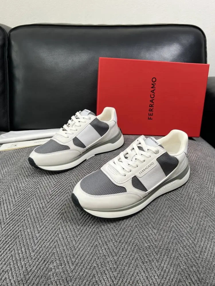 Salvatore Ferragamo Sneakers — Photo 2