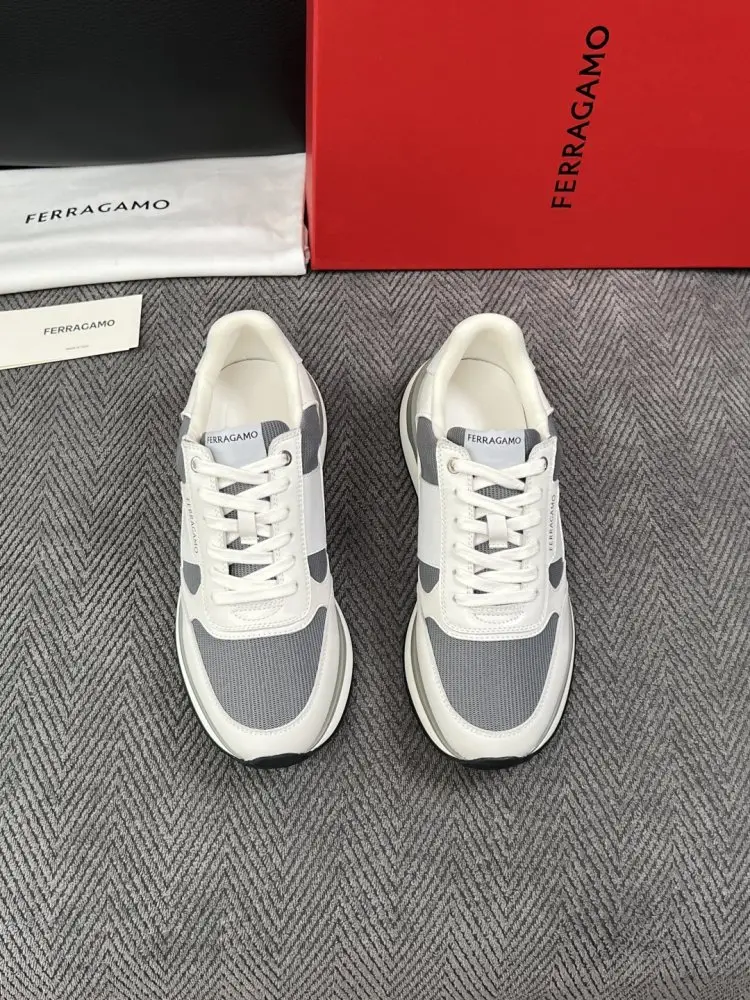 Salvatore Ferragamo Sneakers — Photo 3