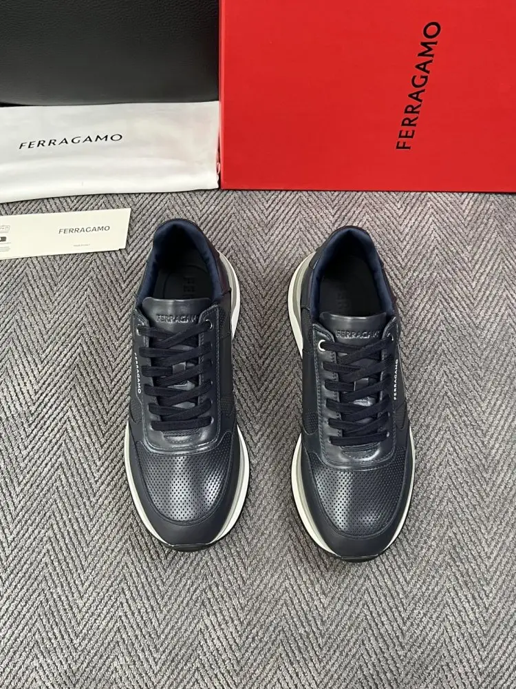 Salvatore Ferragamo Кросівки — Фото 3