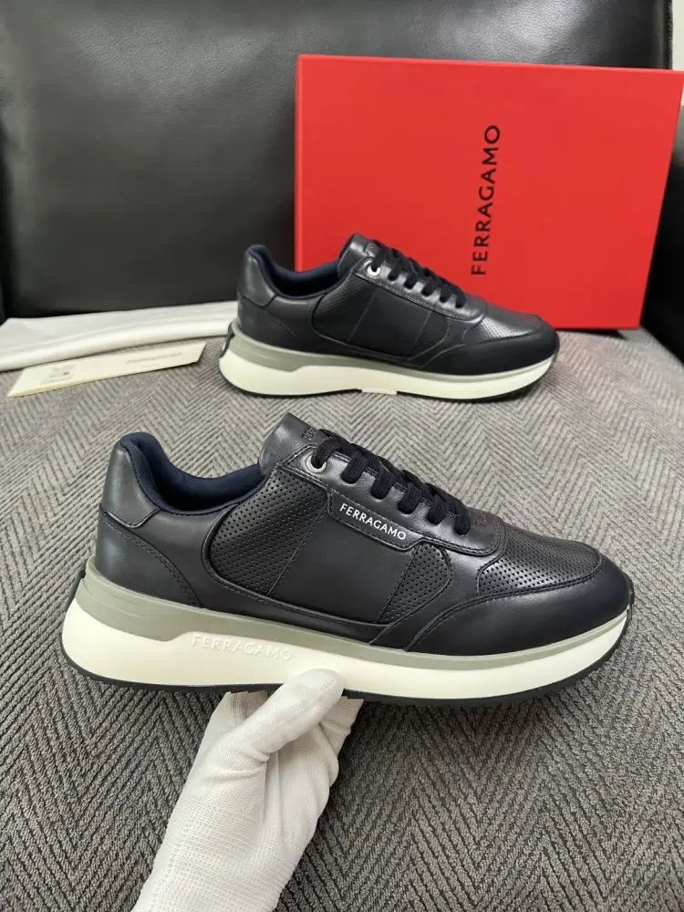 Salvatore Ferragamo Кросівки — Фото 4