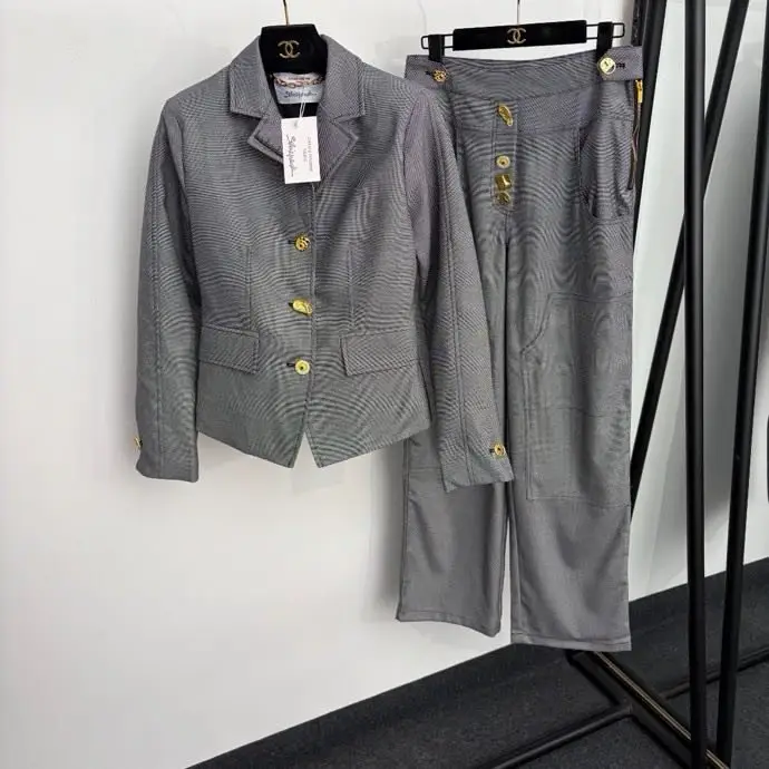 Schiaparelli — Костюм жіночий