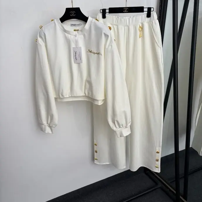 Schiaparelli — Костюм жіночий