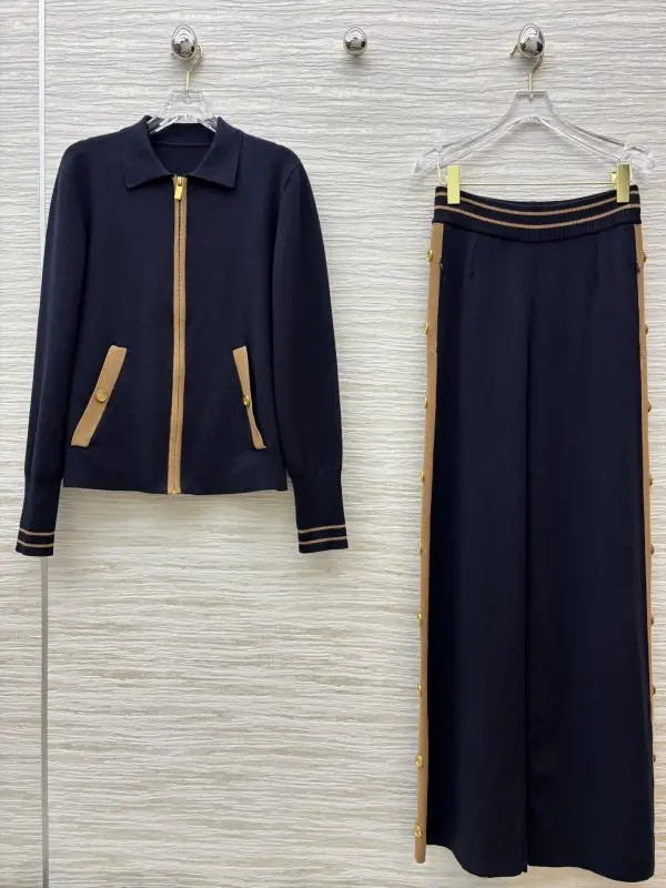 Schiaparelli — Костюм жіночий
