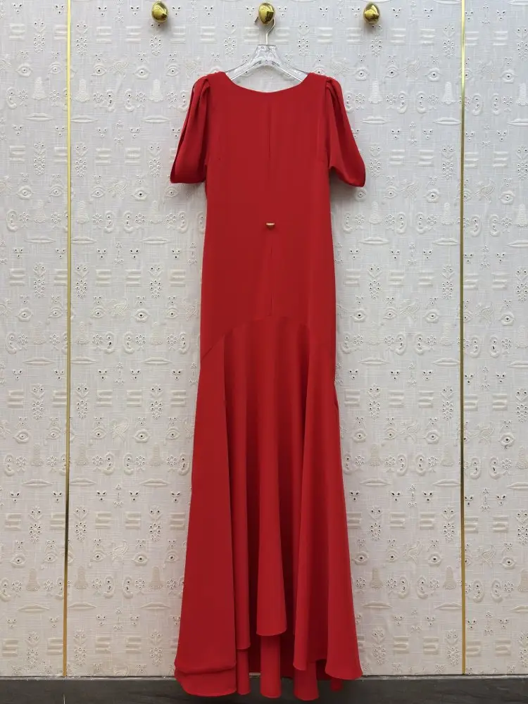 Schiaparelli — Плаття, Сукня