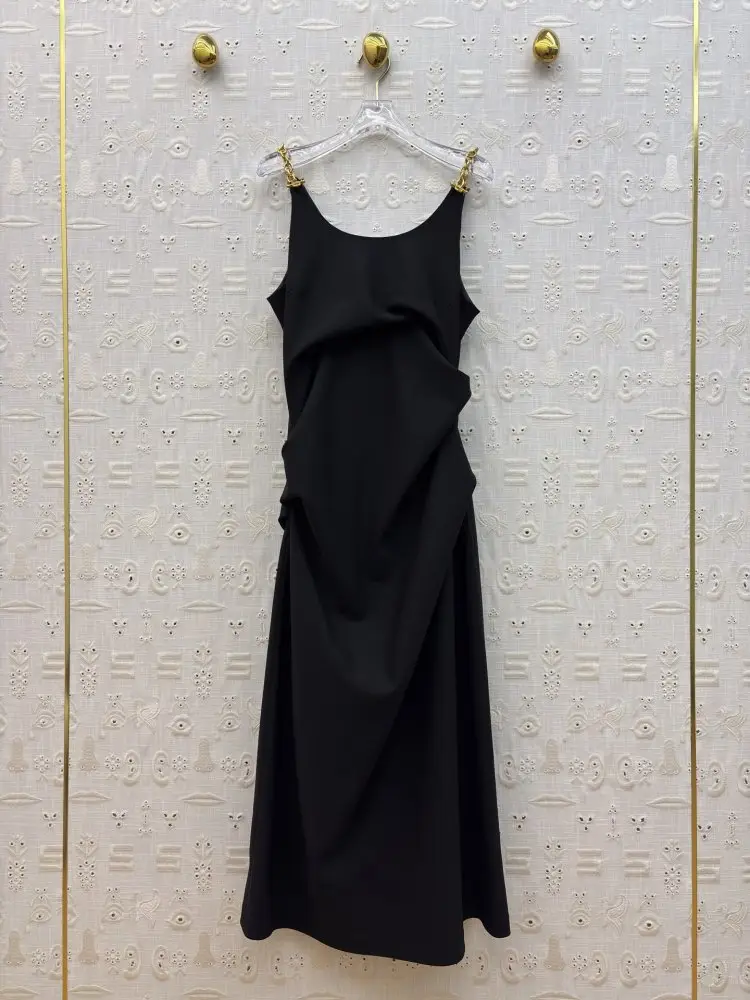 Schiaparelli — Плаття, Сукня