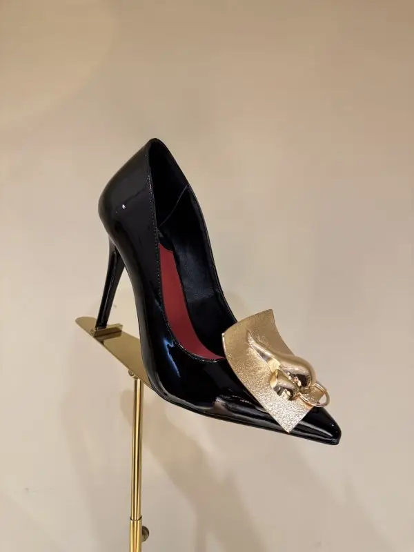 Schiaparelli — Туфли лодочки на высоком каблуке