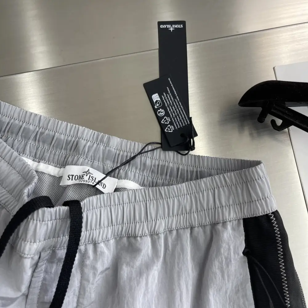 Stone Island Pants sport men's — Photo 5