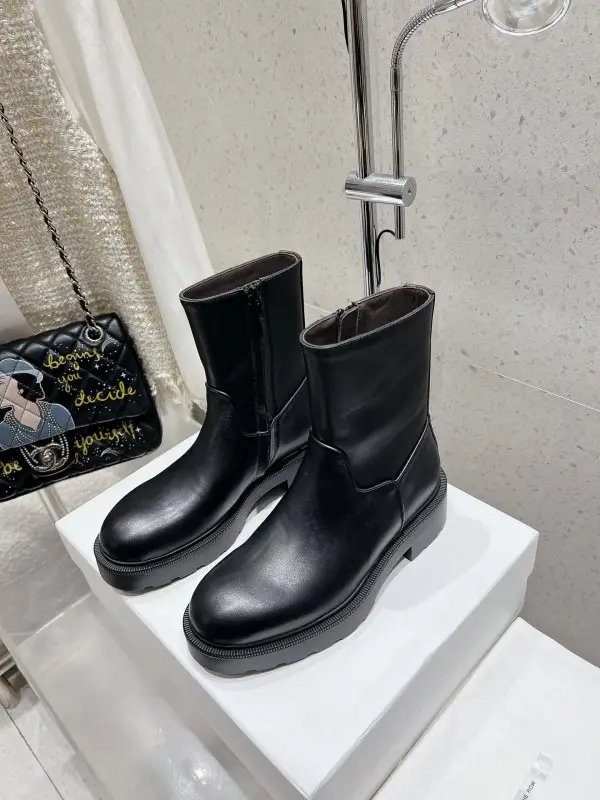 THE ROW — Boots women's
