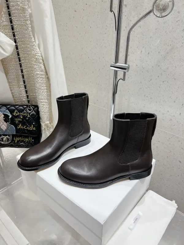 THE ROW Boots women's — Photo 2