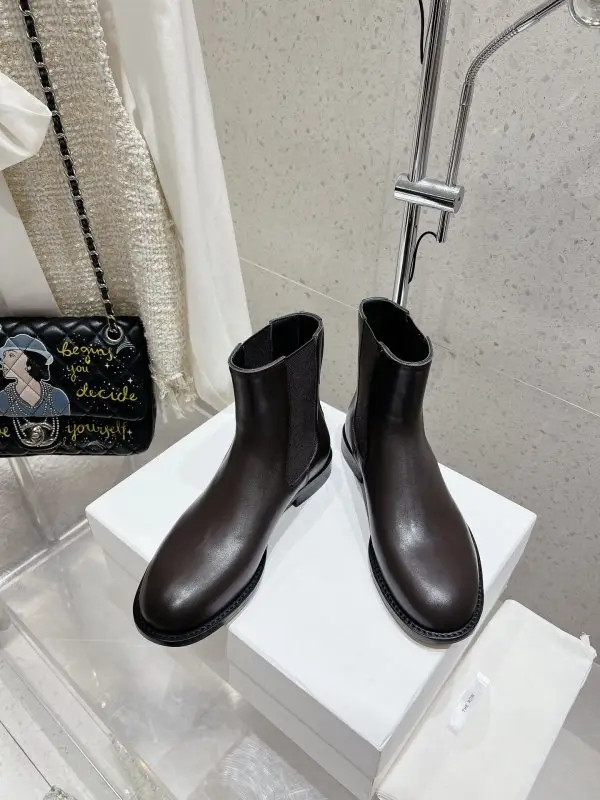 THE ROW Boots women's — Photo 3