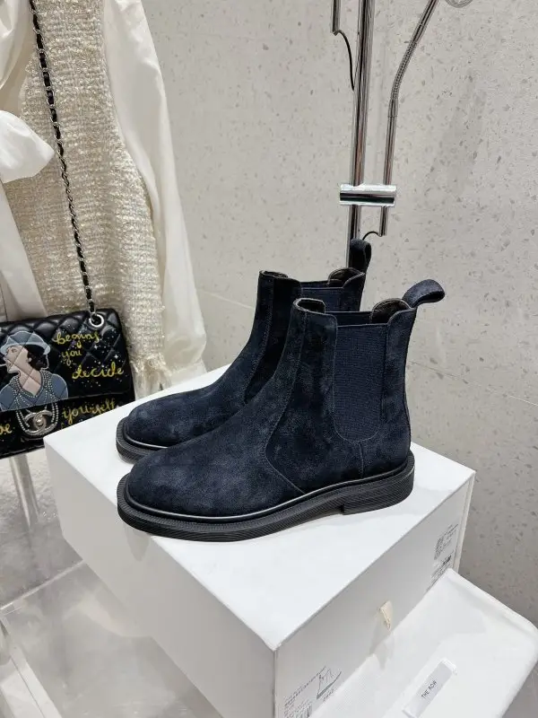 THE ROW Boots women's — Photo 4
