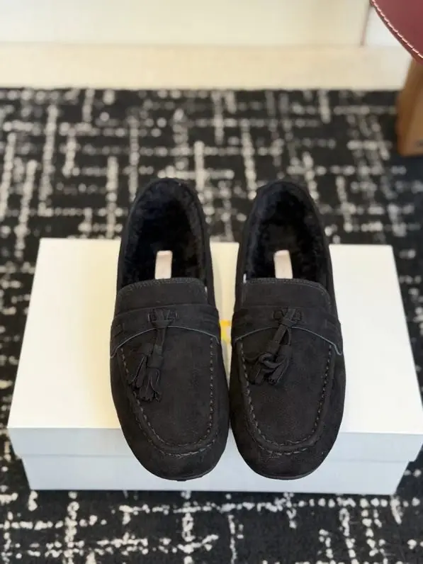 THE ROW Лоферы suede women's — Photo 1