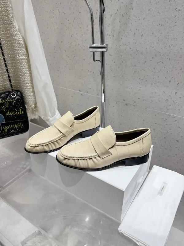 THE ROW Лоферы women's — Photo 2