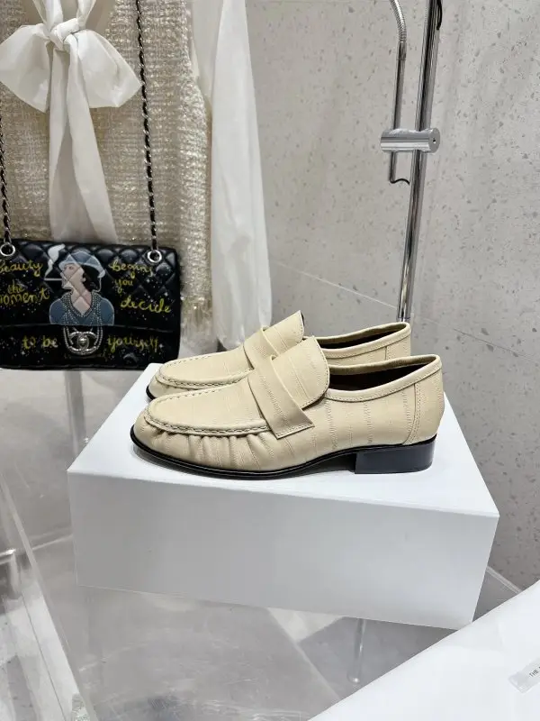 THE ROW Лоферы women's — Photo 4