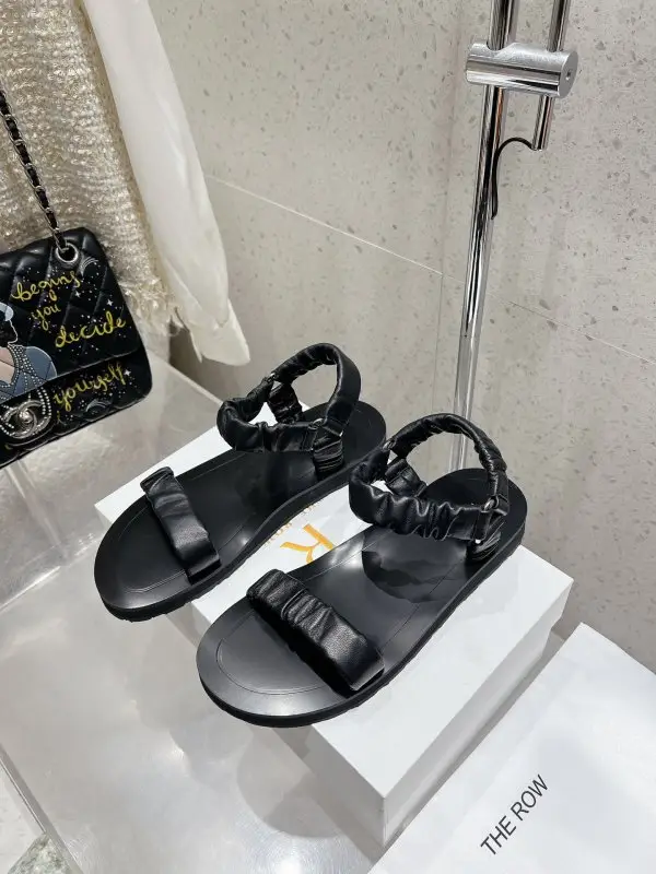 THE ROW — Sandals women's