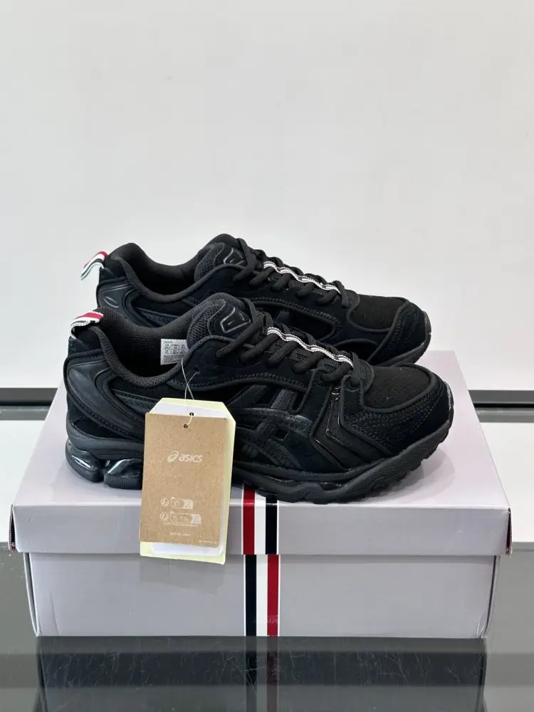 Thom Browne — Sneakers