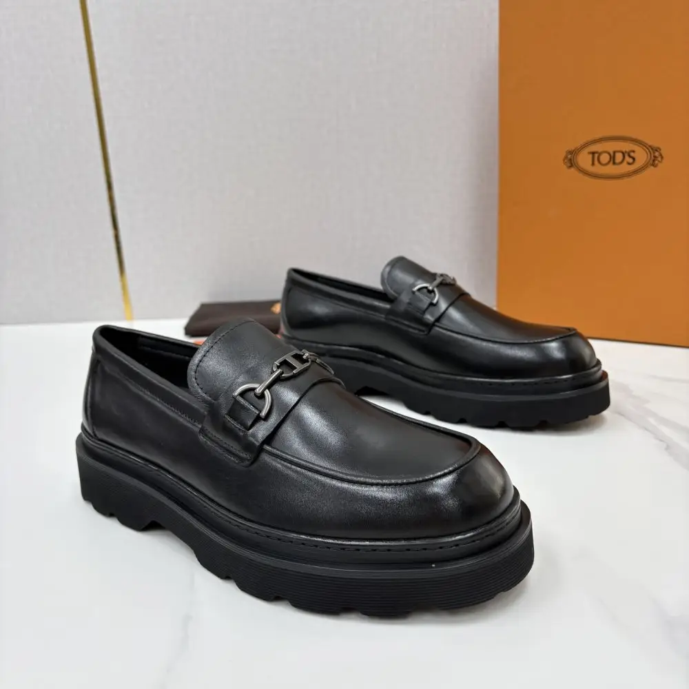TODS — Лоферы мужские